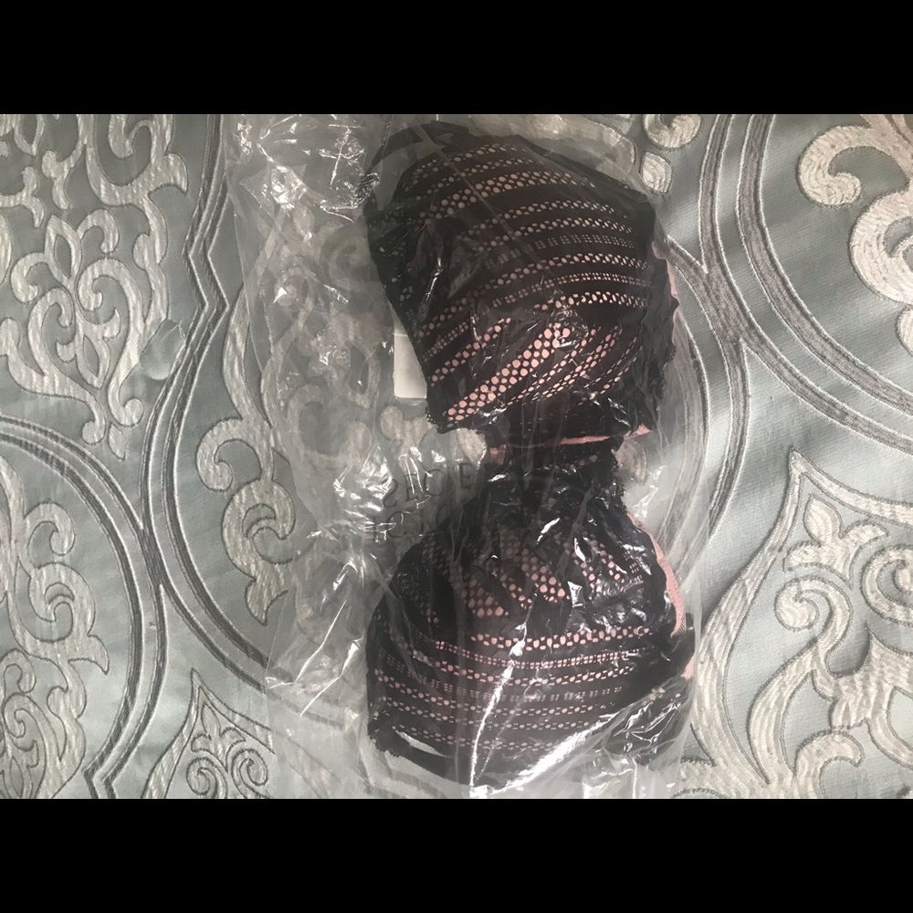 Victoria’s Secret lace bra